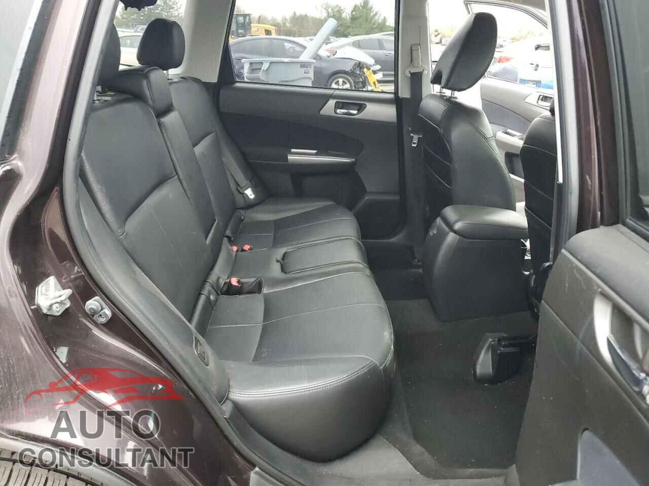 SUBARU FORESTER 2013 - JF2SHAEC2DH416537