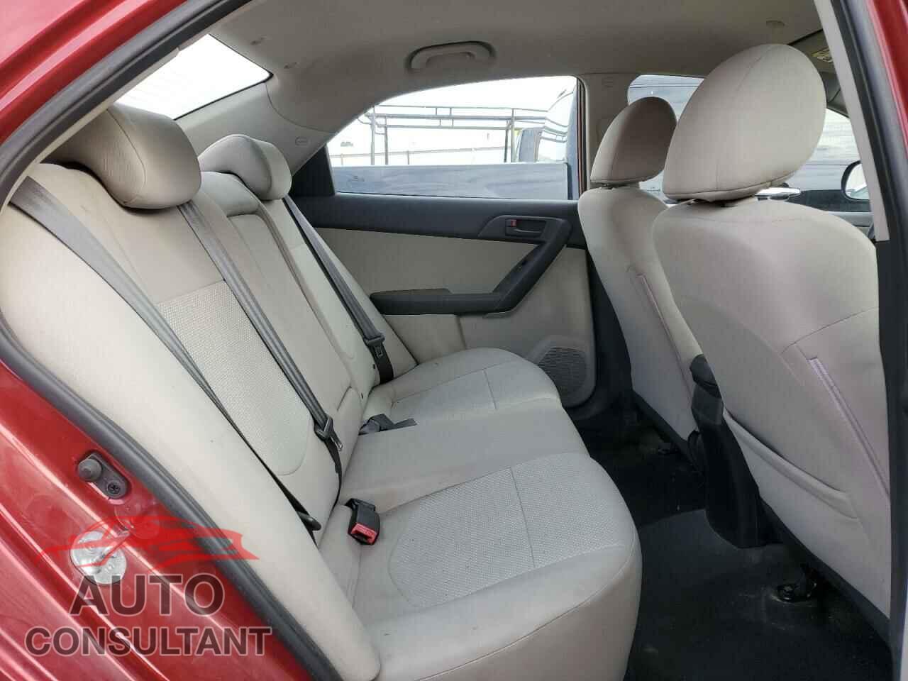 KIA FORTE 2010 - KNAFU4A28A5052354