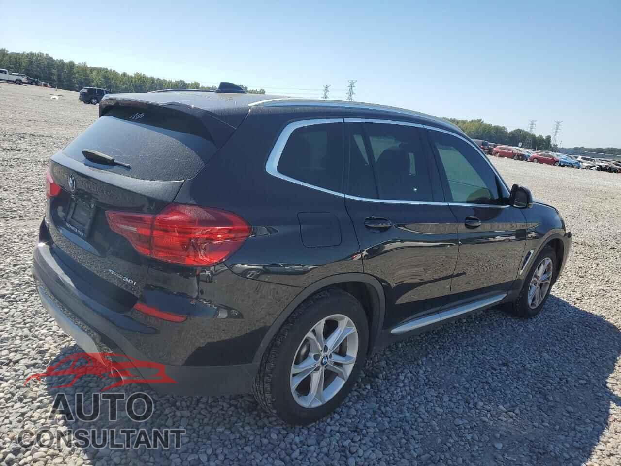 BMW X3 2019 - 5UXTR7C56KLF27367