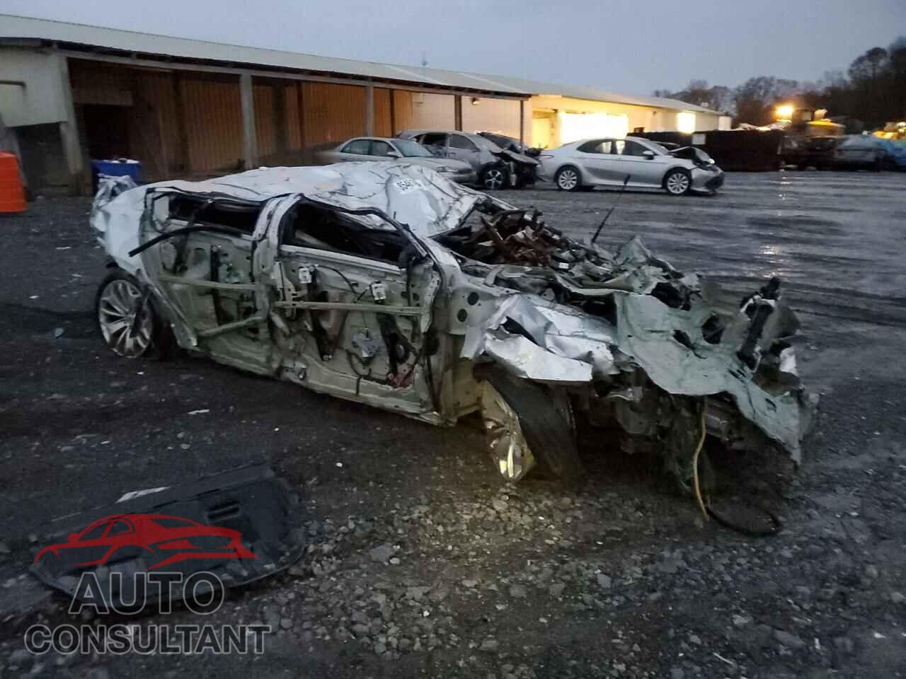 FORD TAURUS 2017 - 1FAHP2F88HG102260