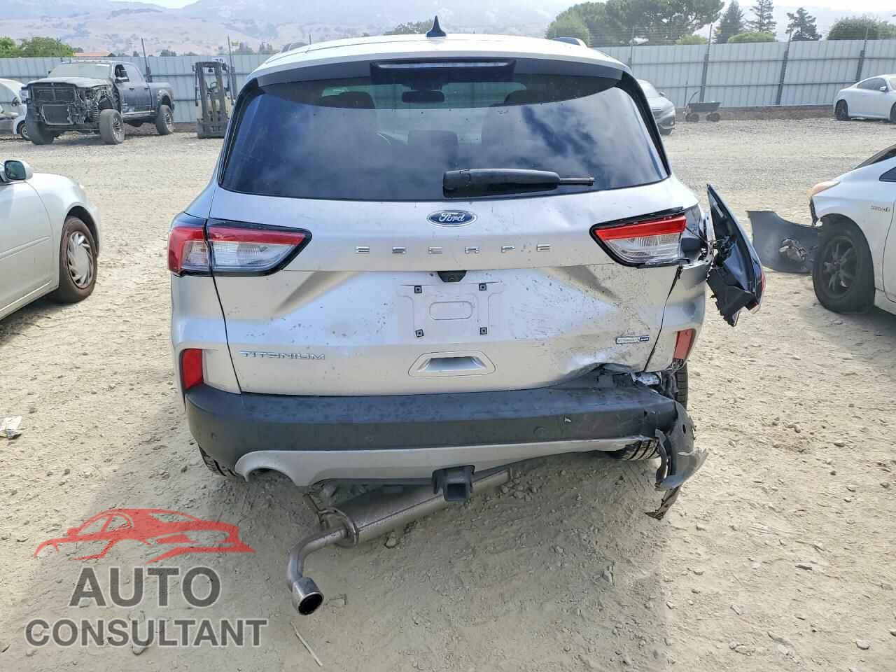 FORD ESCAPE 2020 - 1FMCU9J94LUA14995