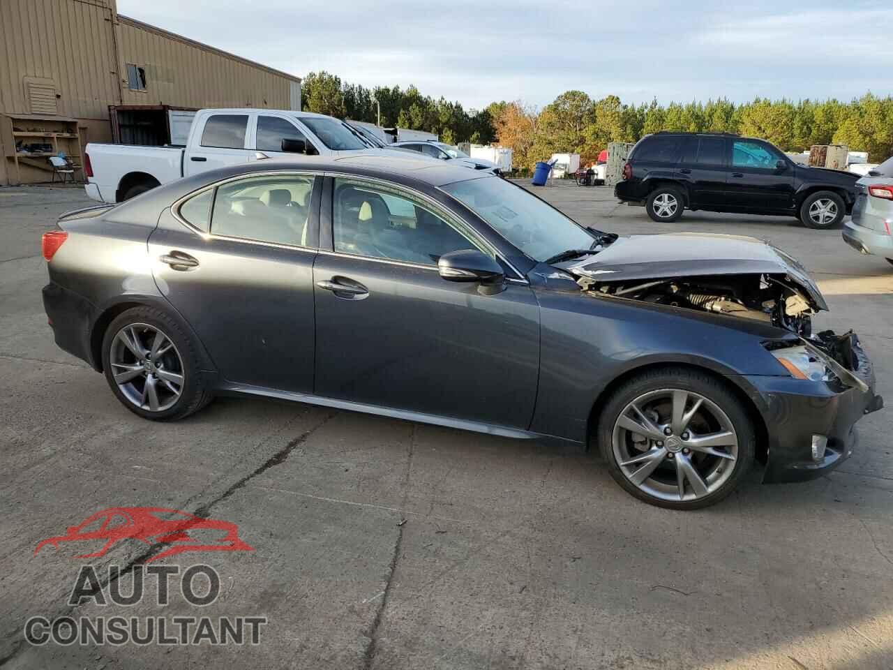 LEXUS IS 2010 - JTHBF5C28A5125882