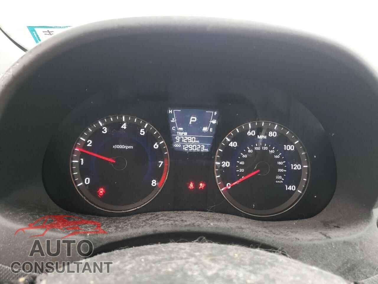 HYUNDAI ACCENT 2012 - KMHCT4AE6CU068401