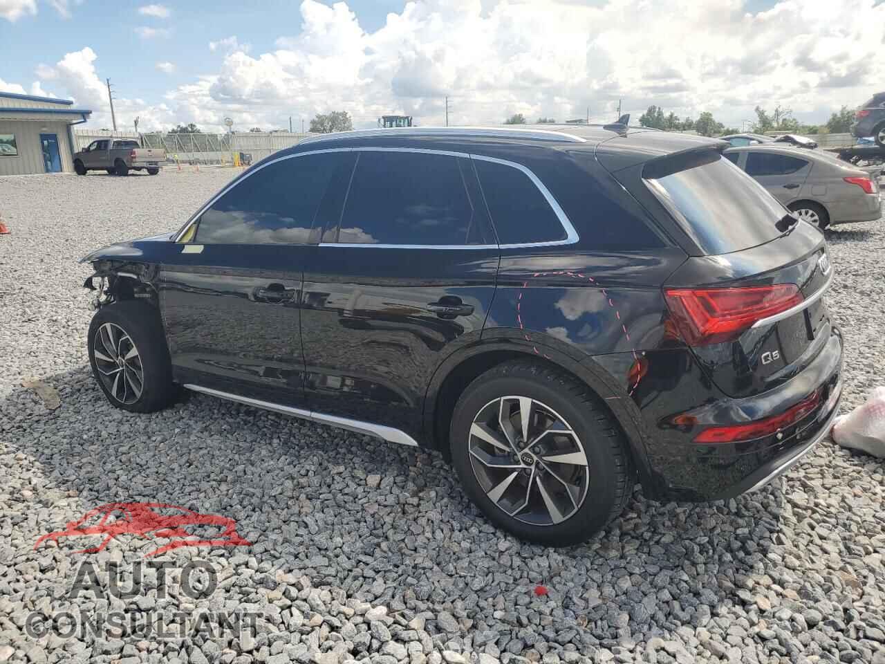 AUDI Q5 2021 - WA1BAAFY2M2016116