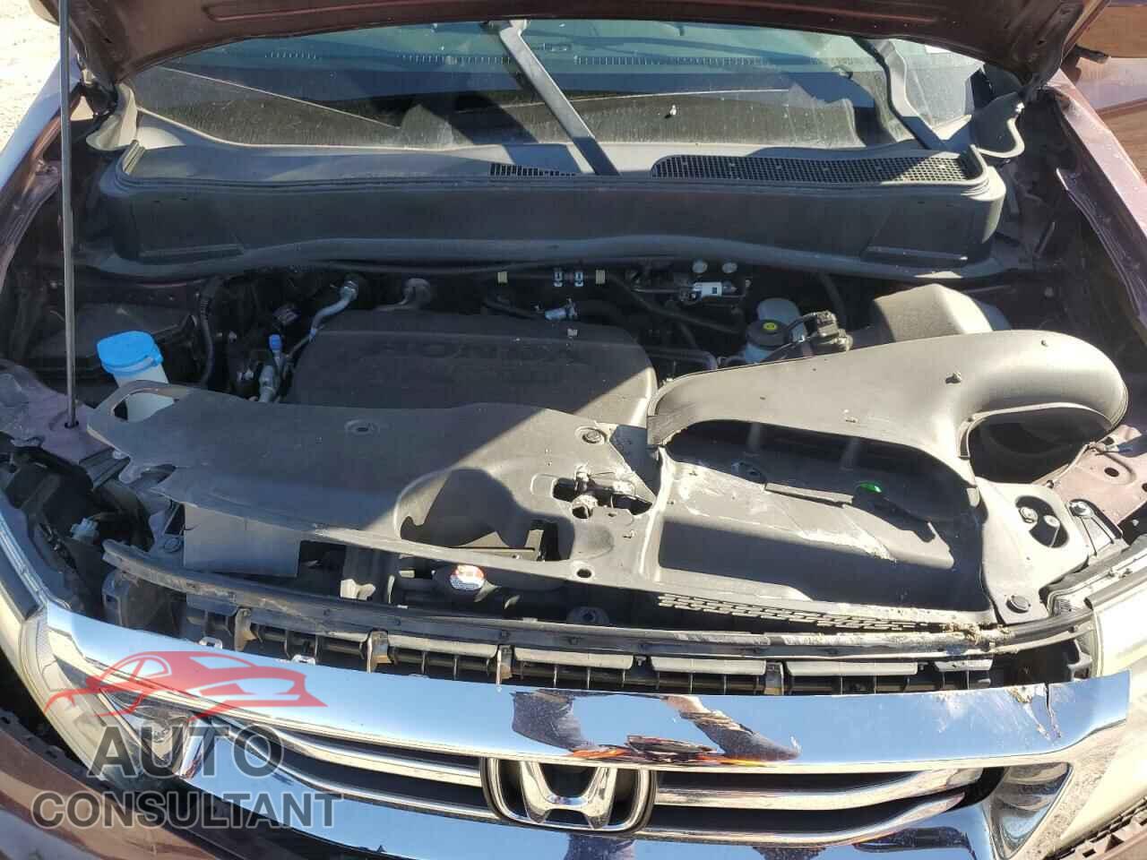 HONDA PILOT 2013 - 5FNYF4H99DB072575