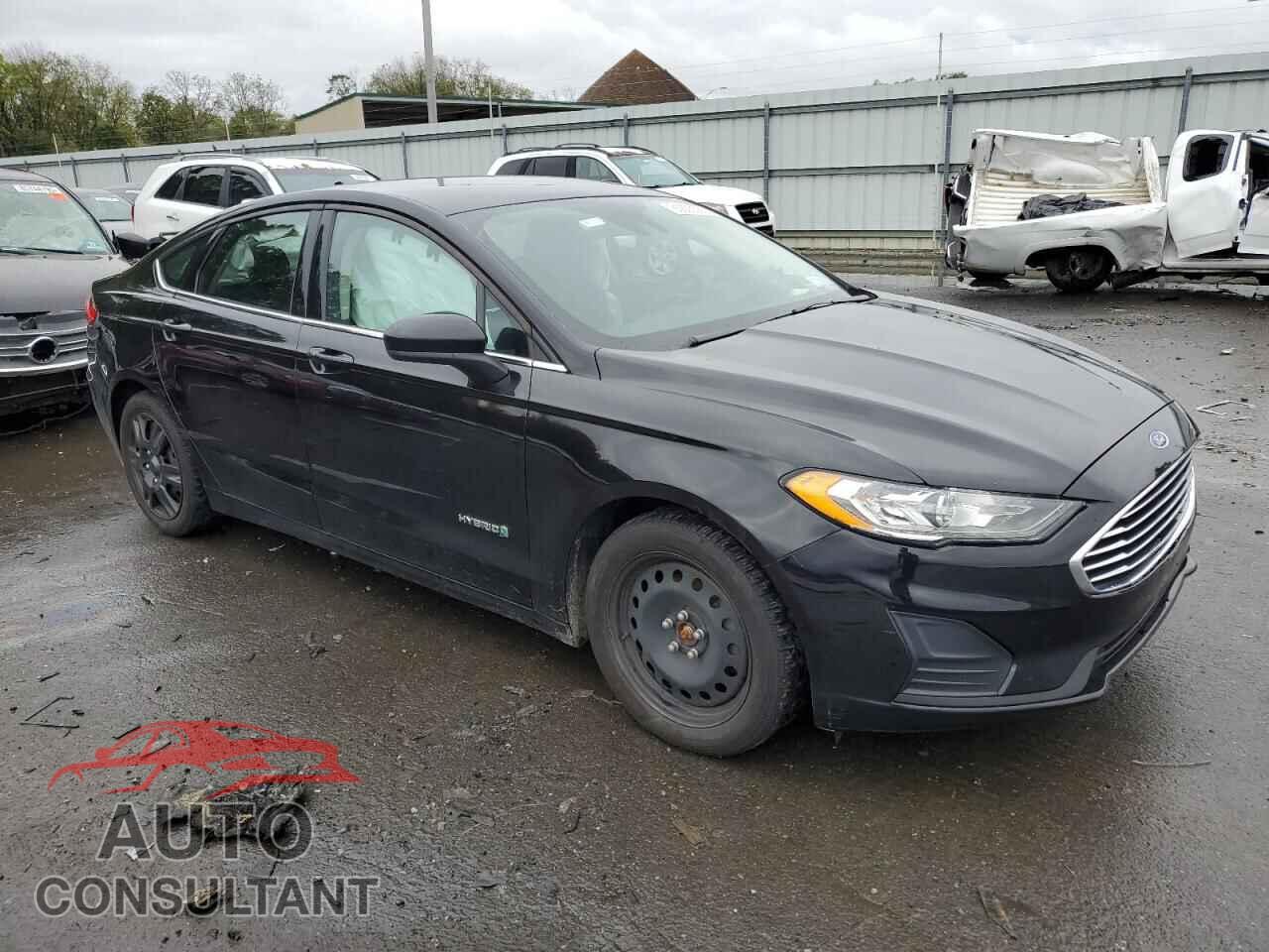 FORD FUSION 2019 - 3FA6P0LUXKR158018