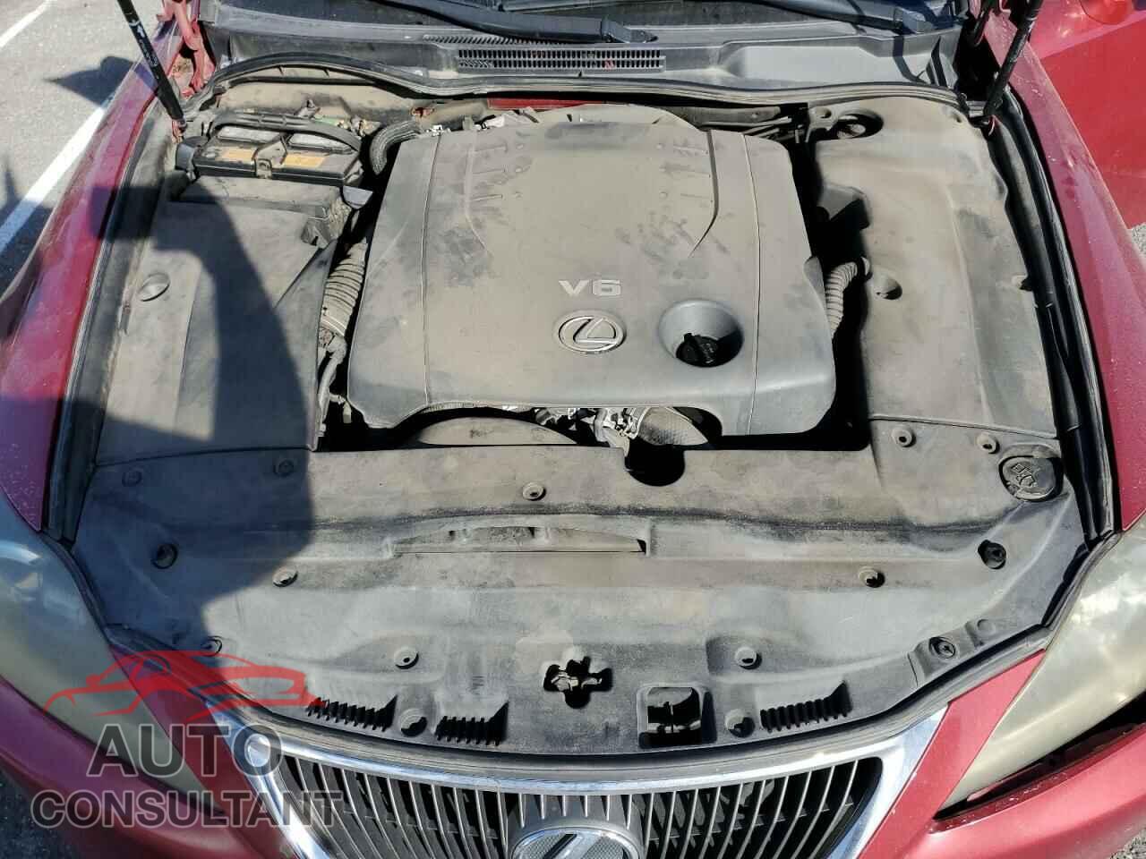 LEXUS IS 2011 - JTHBF5C28B5153585