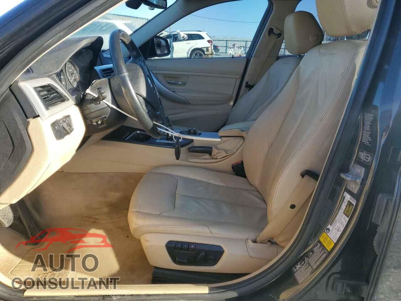 BMW 3 SERIES 2014 - WBA3G7C58EF186218