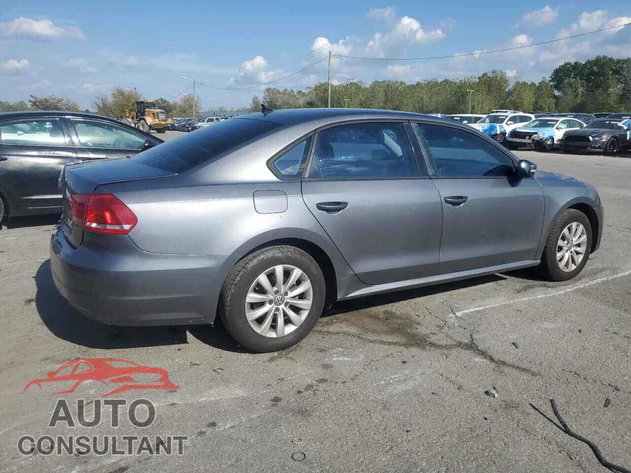 VOLKSWAGEN PASSAT 2012 - 1VWAP7A30CC105929