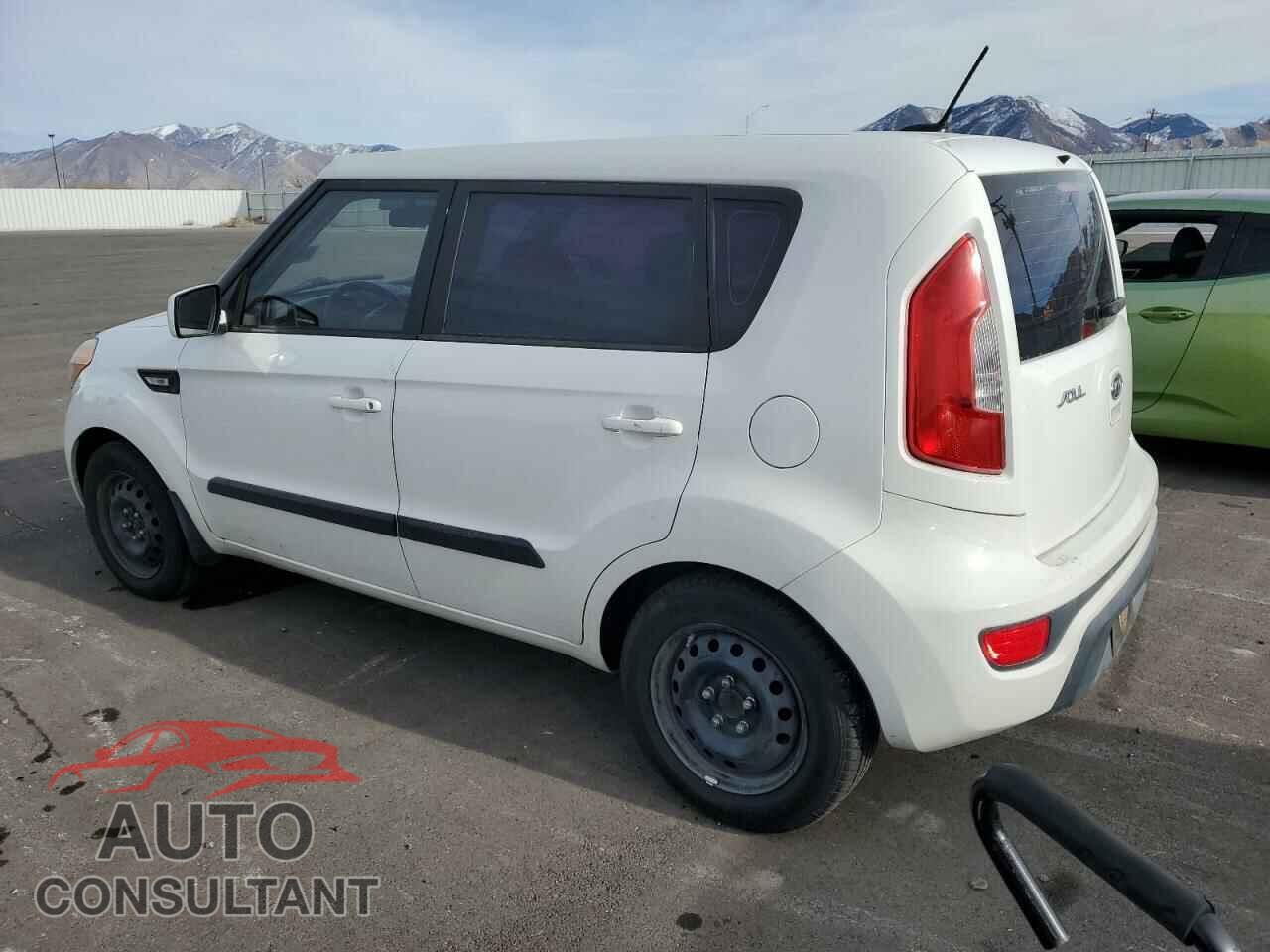 KIA SOUL 2012 - KNDJT2A5XC7353116