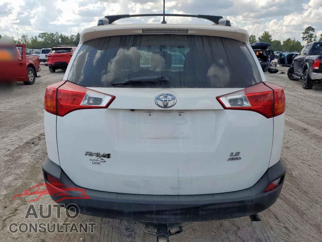 TOYOTA RAV4 2013 - JTMBFREV4DD024445