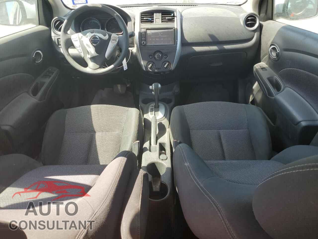 NISSAN VERSA 2019 - 3N1CN7AP3KL831987
