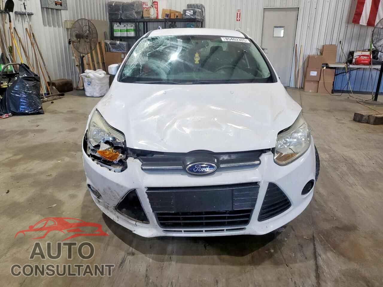 FORD FOCUS 2014 - 1FADP3F27EL225616
