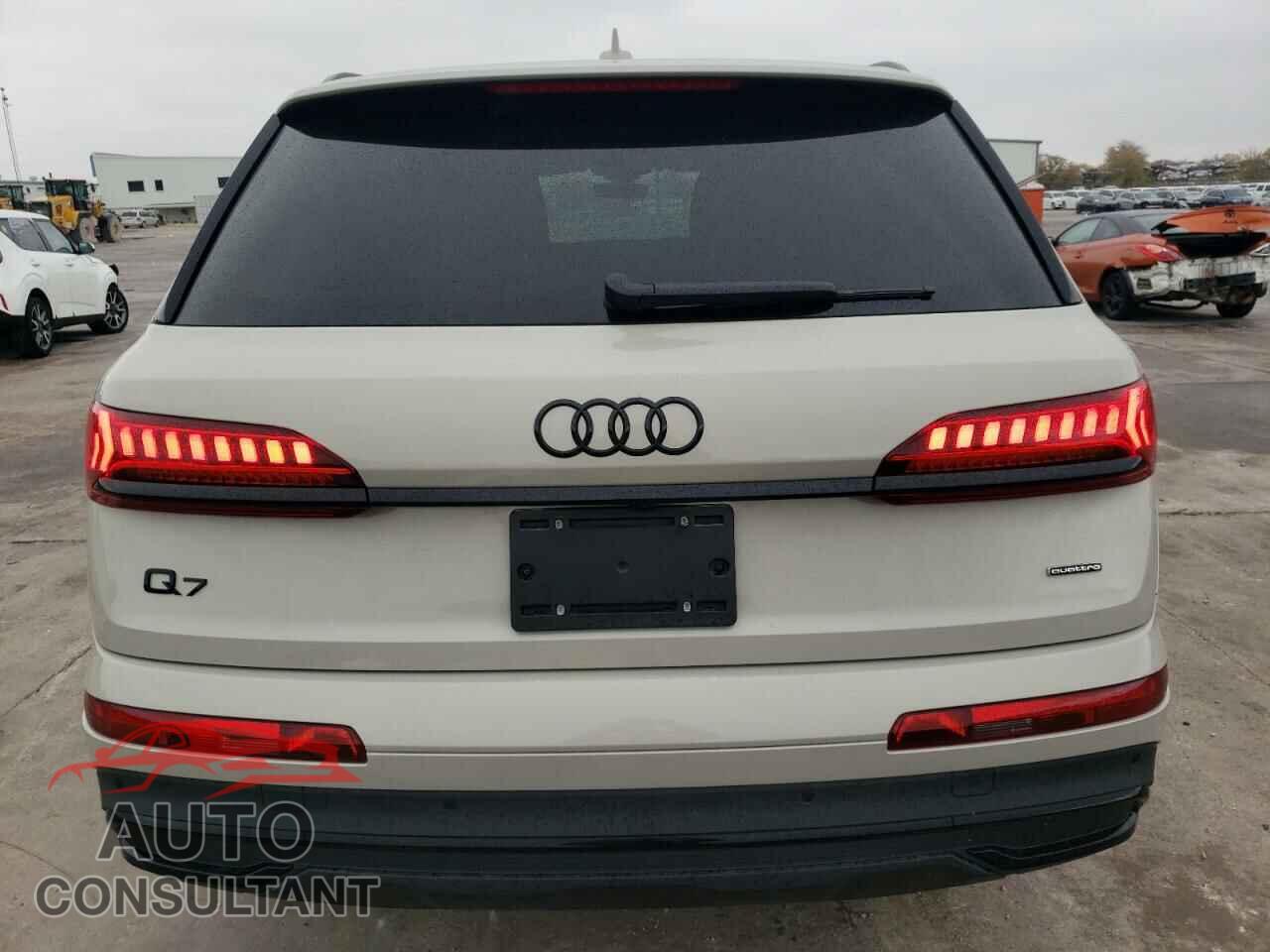 AUDI Q7 2024 - WA1LCBF79RD009185