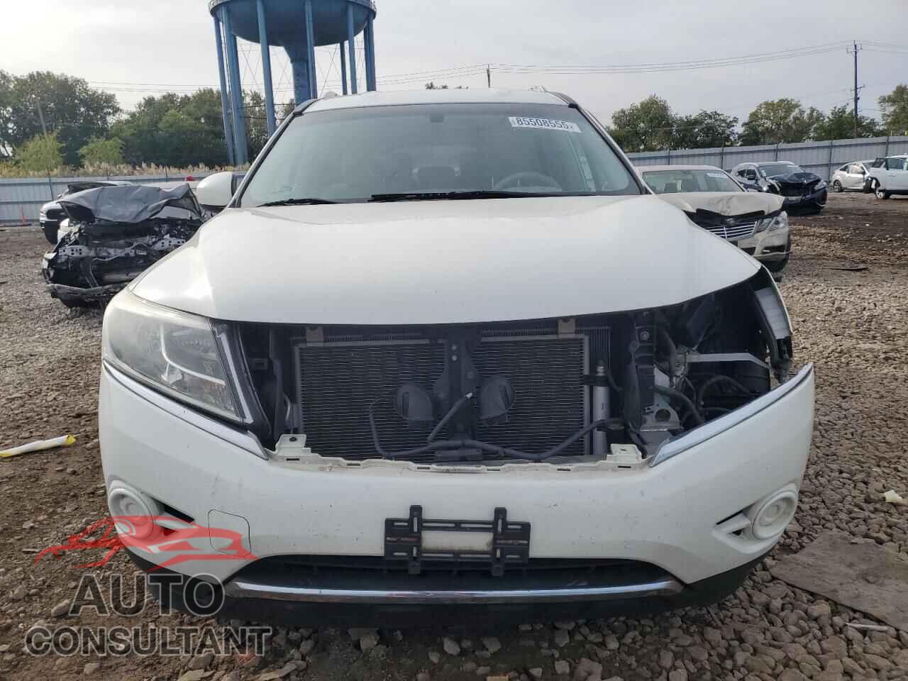 NISSAN PATHFINDER 2015 - 5N1AR2MN3FC678255