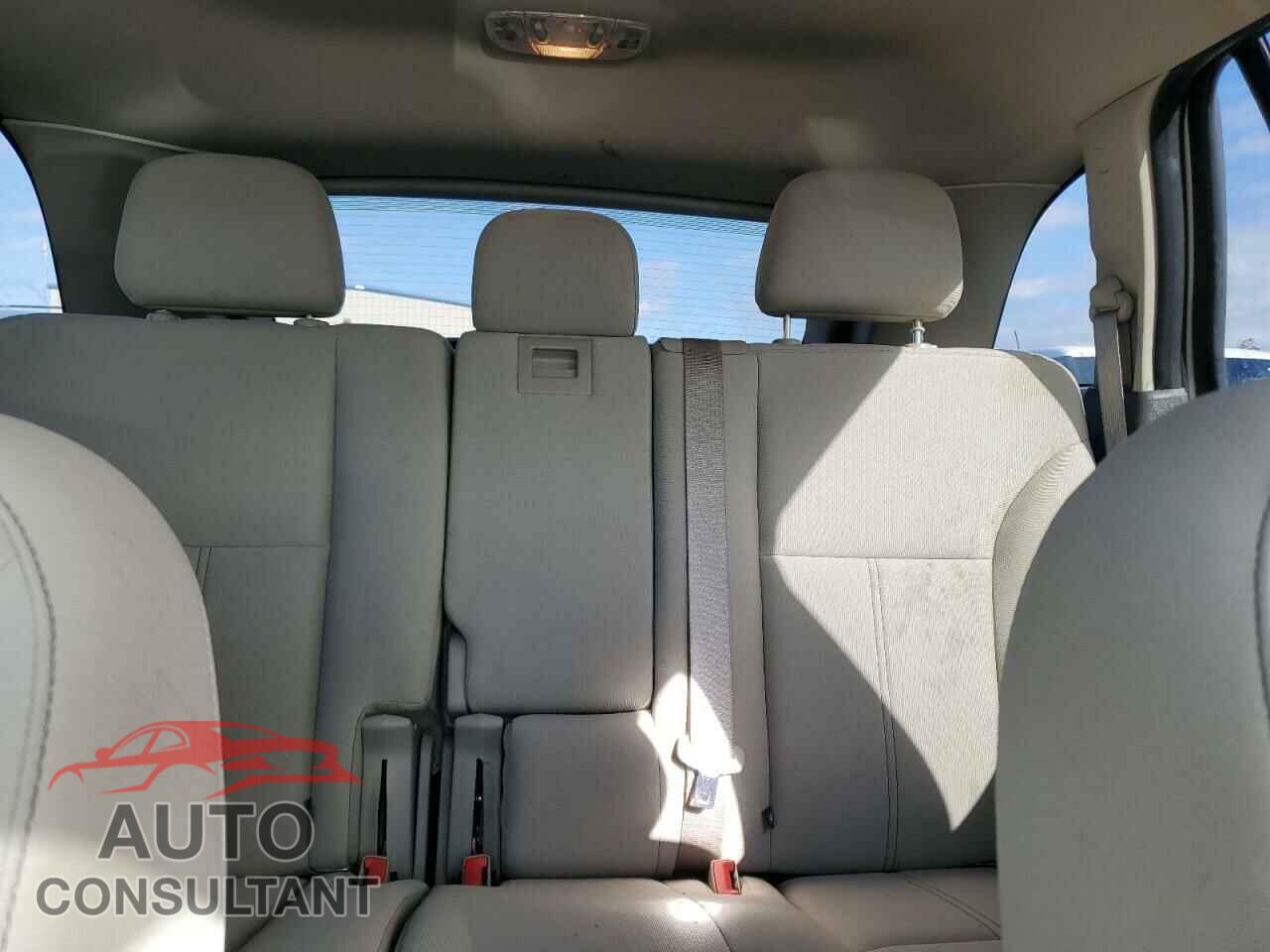 FORD EDGE 2011 - 2FMDK3GC6BBB58675