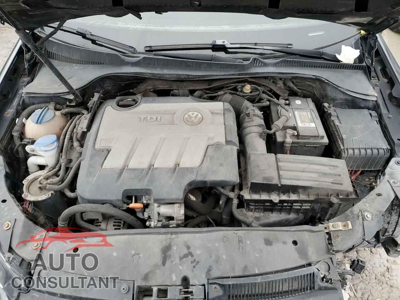 VOLKSWAGEN JETTA 2013 - 3VWPL7AJ5DM692987