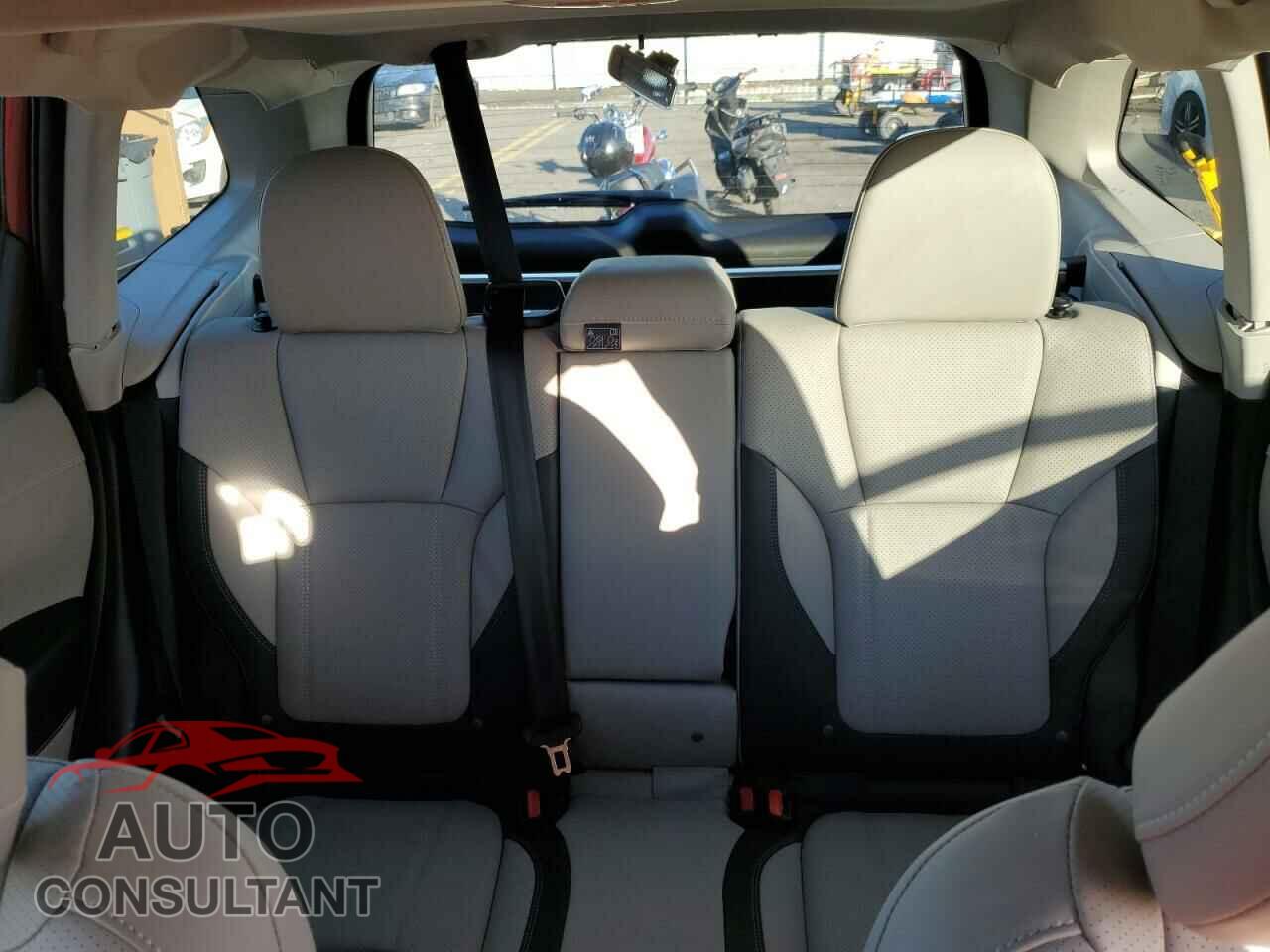 SUBARU FORESTER 2023 - JF2SKAPC9PH493750