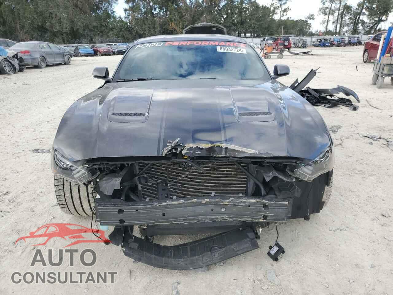 FORD MUSTANG 2020 - 1FA6P8CF8L5100476