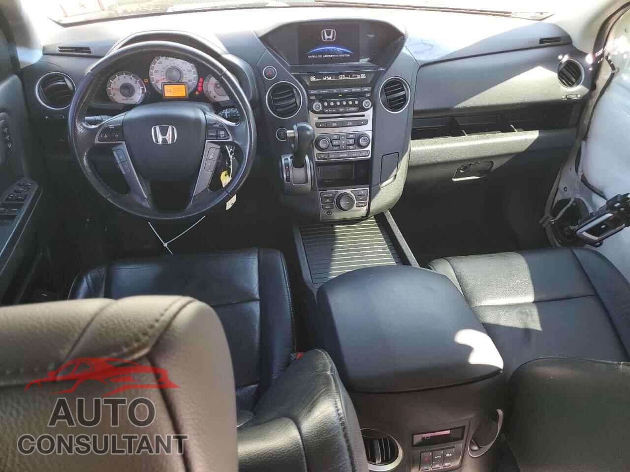 HONDA PILOT 2013 - 5FNYF4H98DB076049