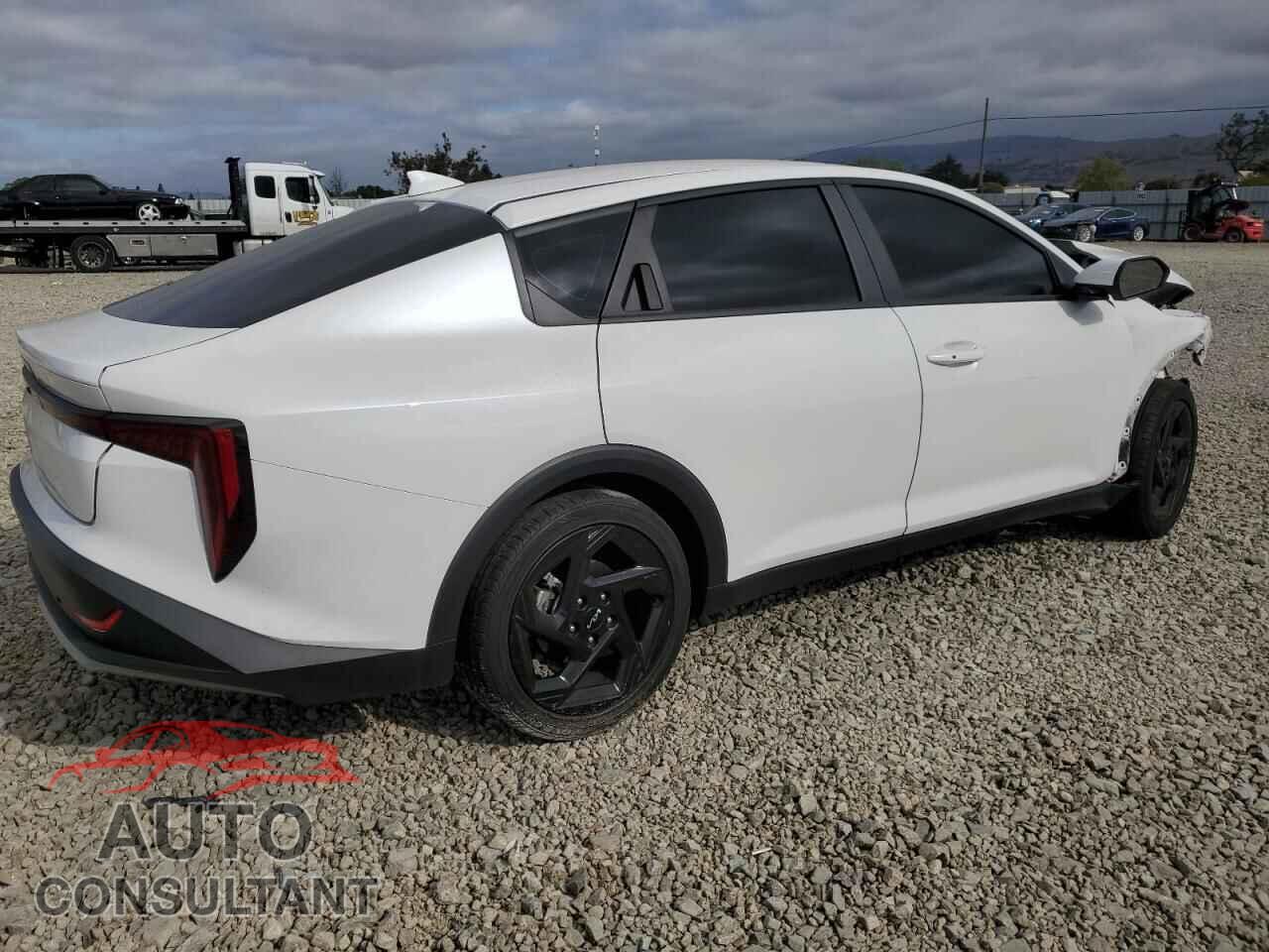 KIA K4 EX 2025 - 3KPFU4DE3SE008017