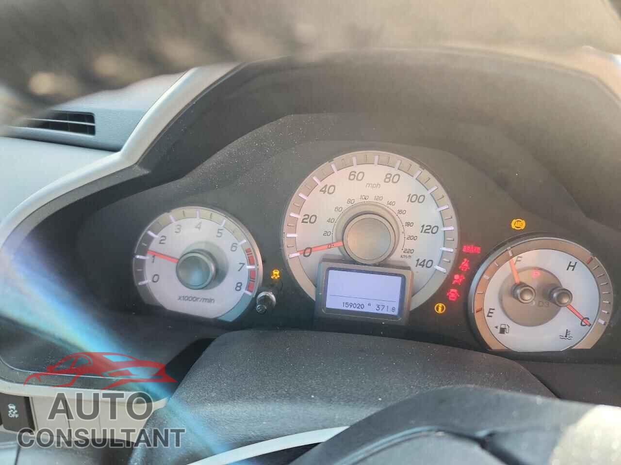 HONDA PILOT 2013 - 5FNYF3H96DB040578