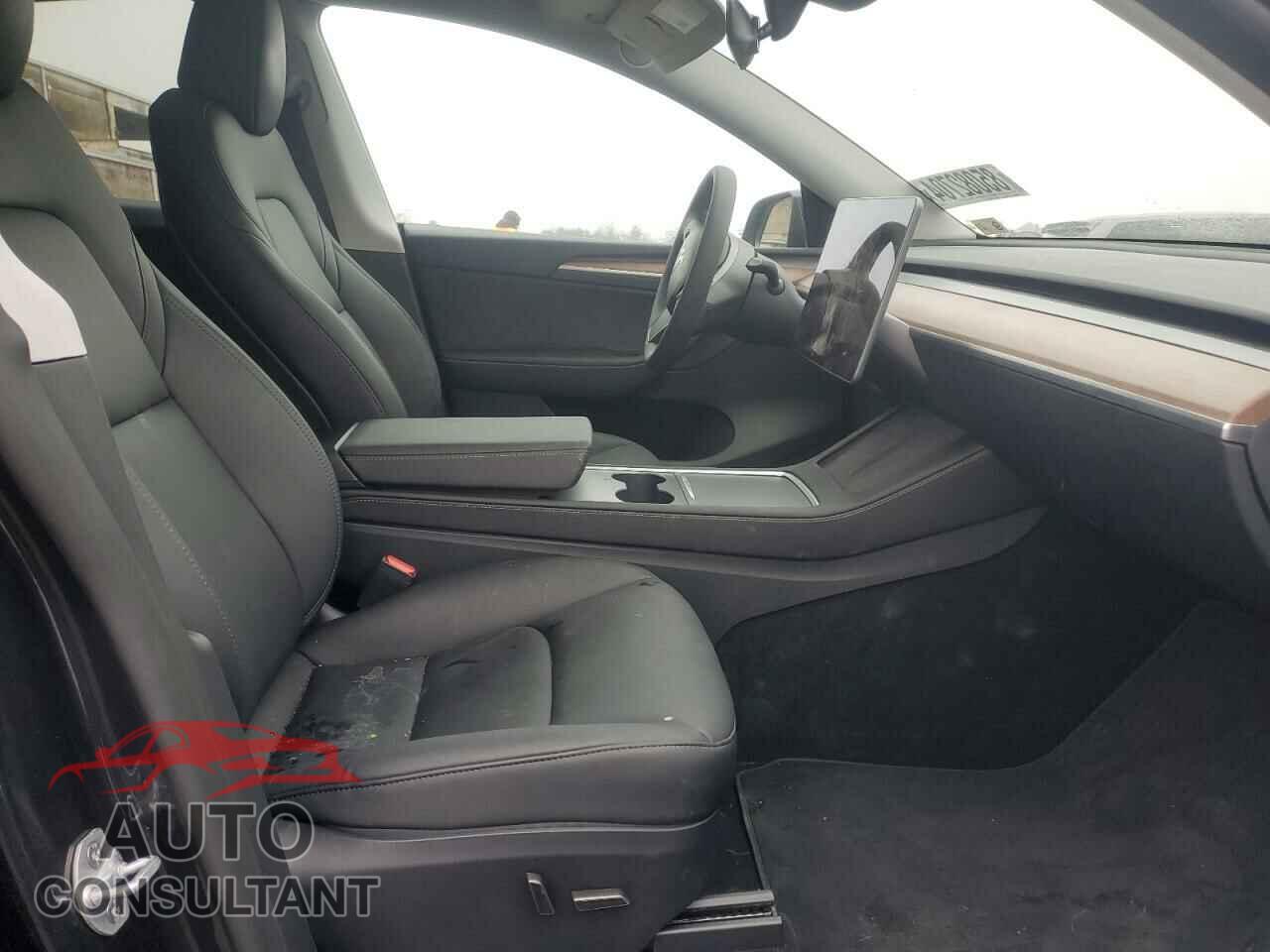 TESLA MODEL Y 2024 - 7SAYGDEEXRF179644