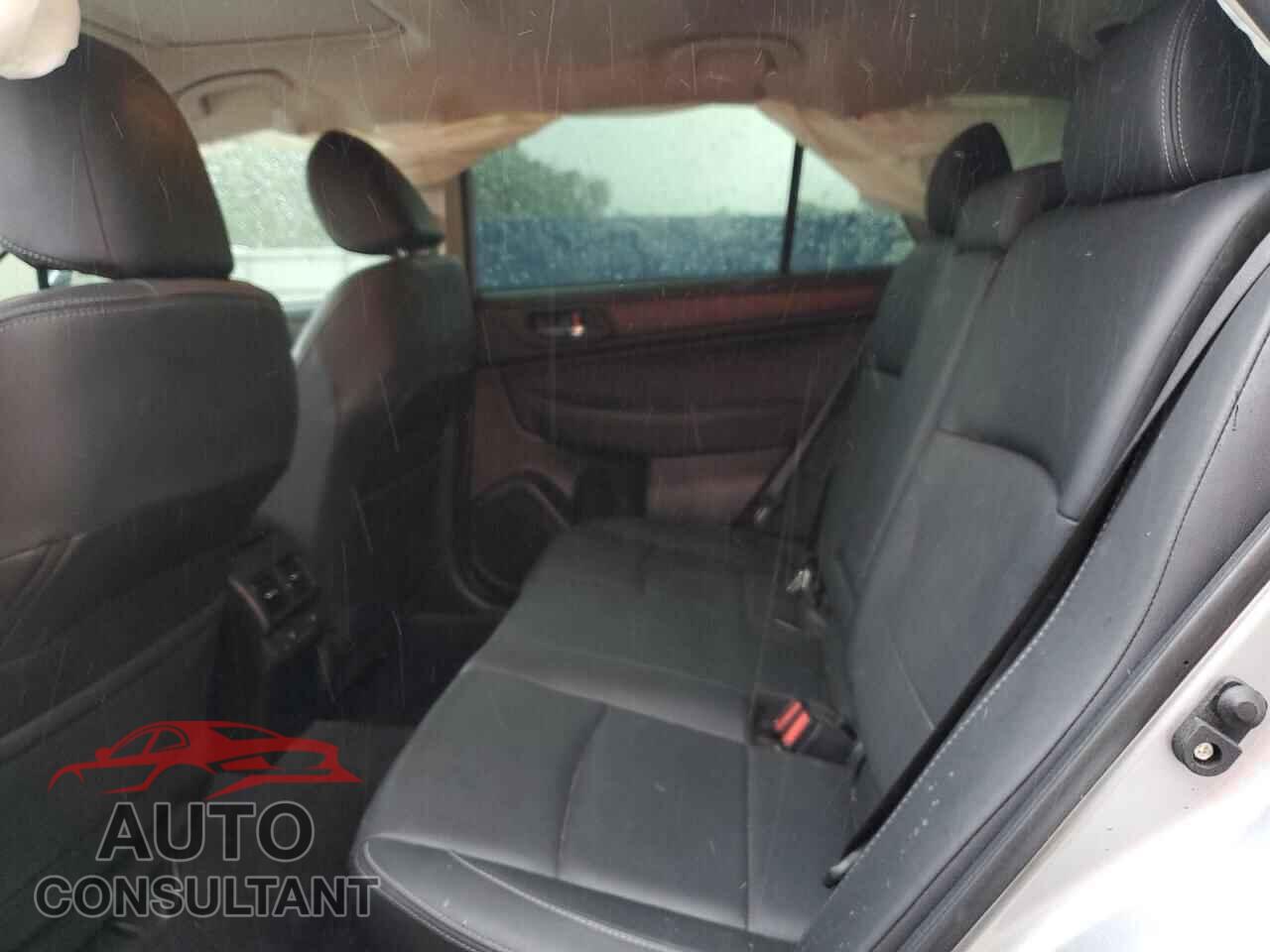 SUBARU OUTBACK 2017 - 4S4BSANC5H3309612