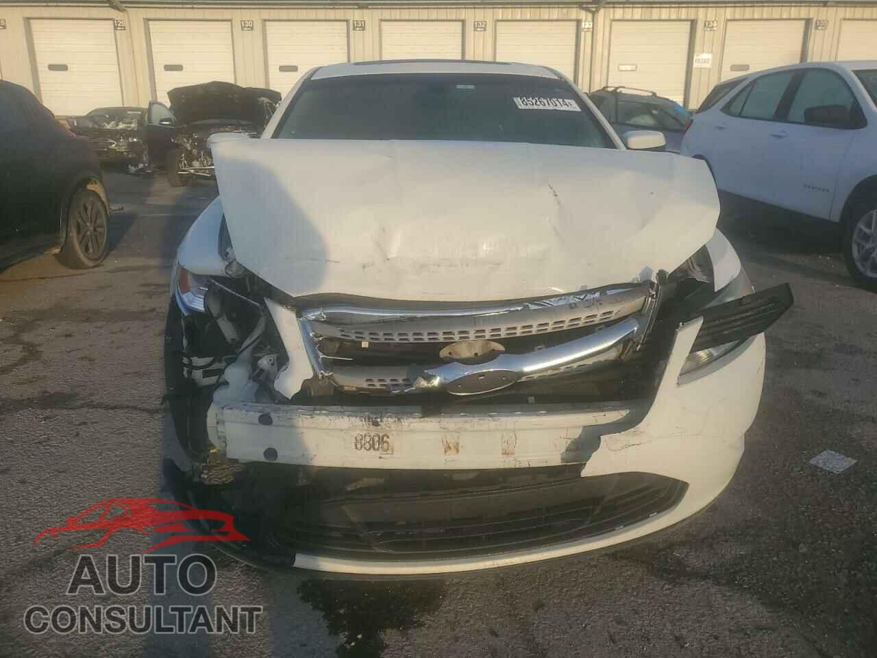 FORD TAURUS 2011 - 1FAHP2EW0BG190339