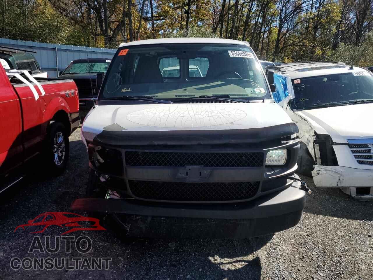CHEVROLET EXPRESS 2011 - 1GCSGAF42B1128449