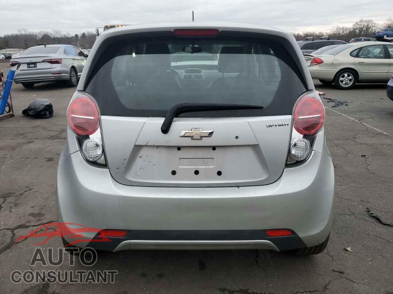 CHEVROLET SPARK 2013 - KL8CB6S91DC620634
