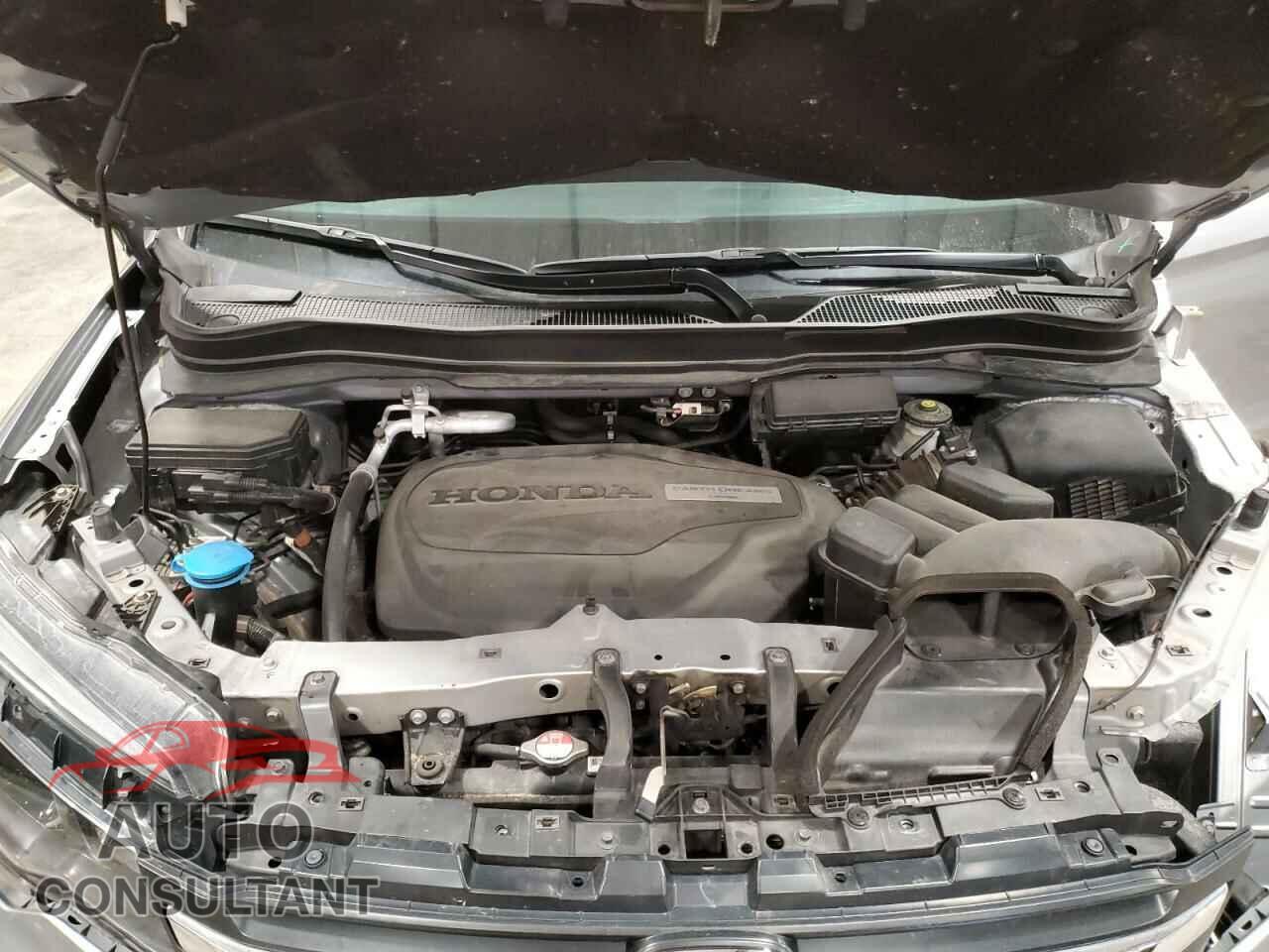 HONDA PILOT 2018 - 5FNYF6H35JB035350