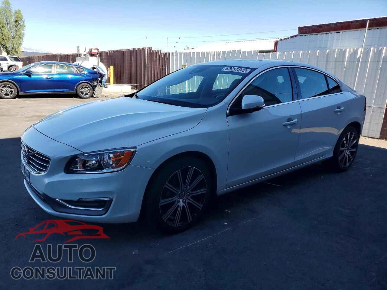 VOLVO S60 2018 - LYV402TK3JB167841