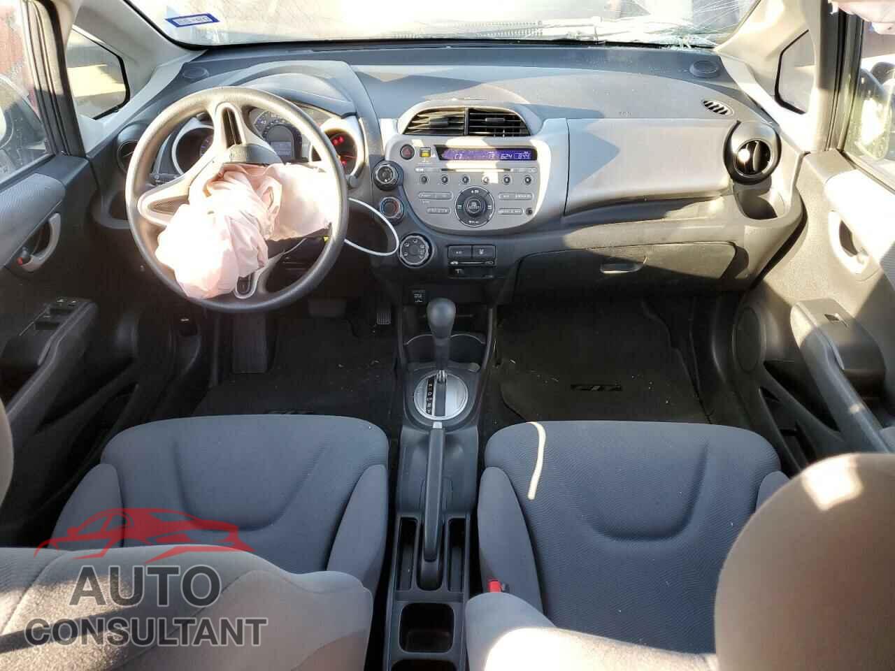 HONDA FIT 2013 - JHMGE8H35DC005503