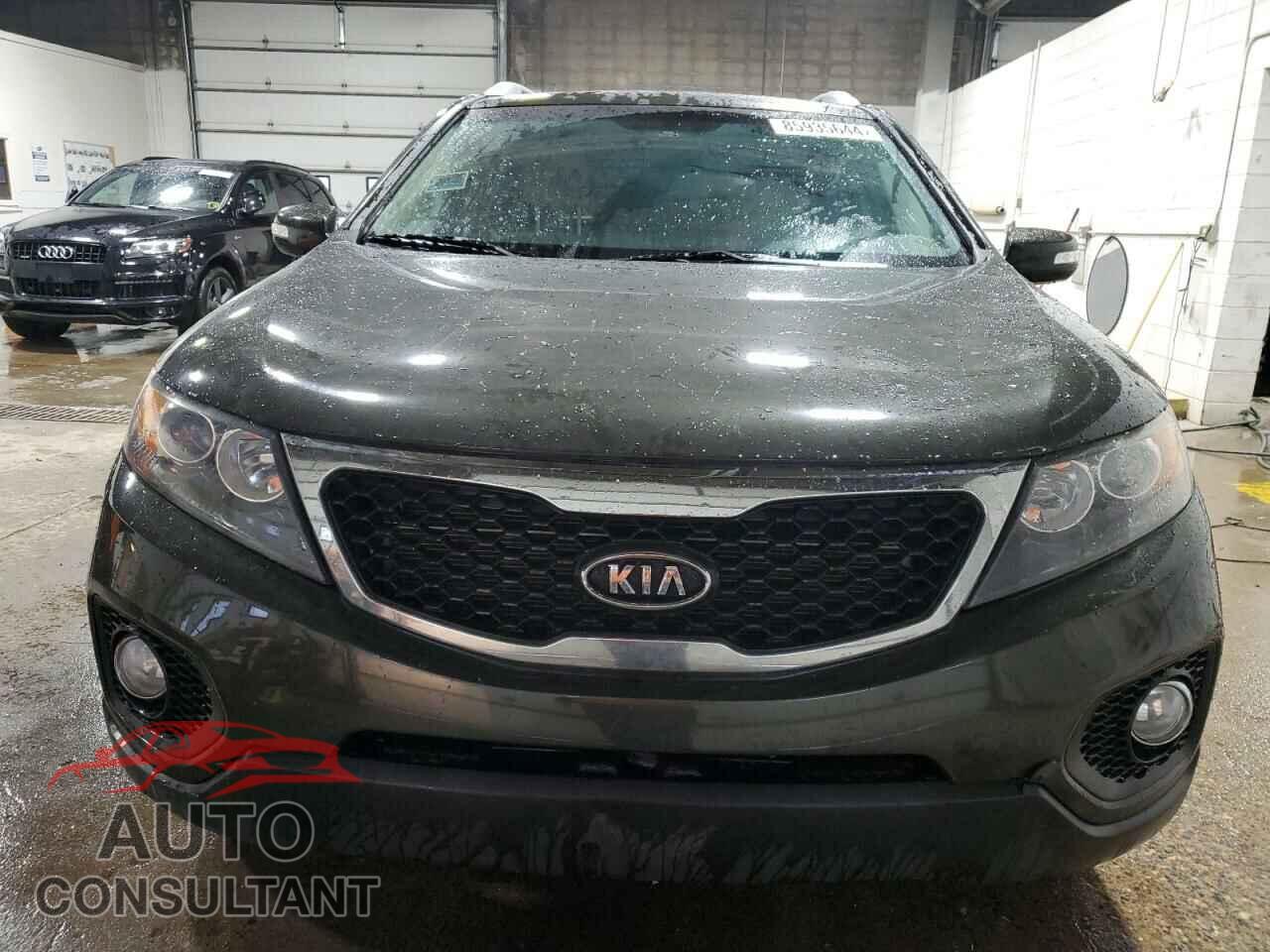 KIA SORENTO 2012 - 5XYKTDA68CG241135