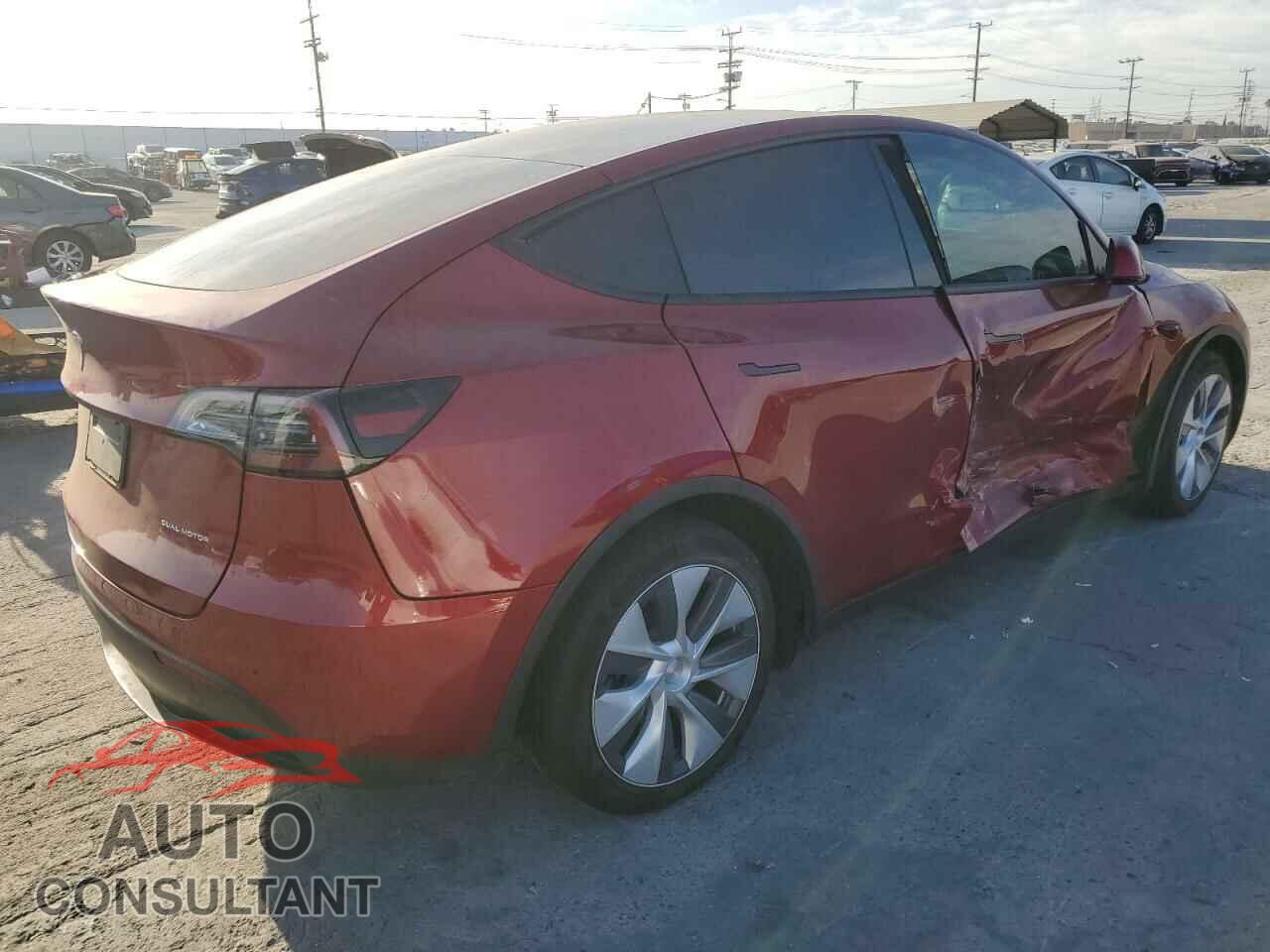 TESLA MODEL Y 2024 - 7SAYGAEE0RF082841