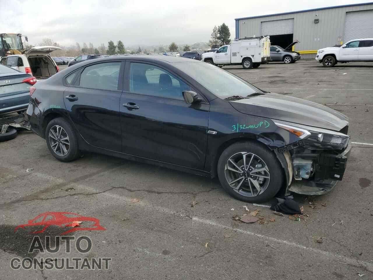 KIA FORTE 2023 - 3KPF24AD7PE639877