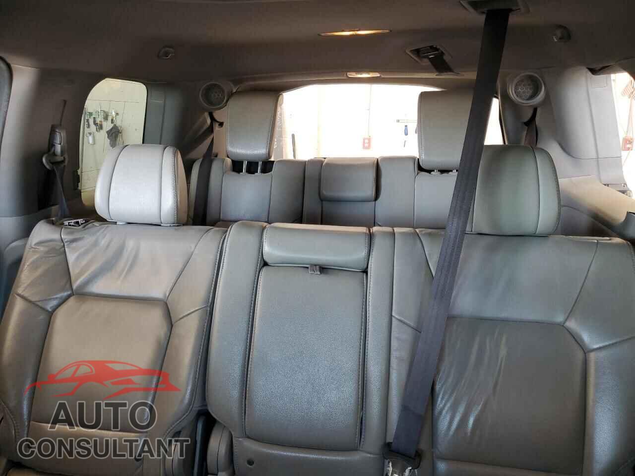HONDA PILOT 2013 - 5FNYF3H90DB001971