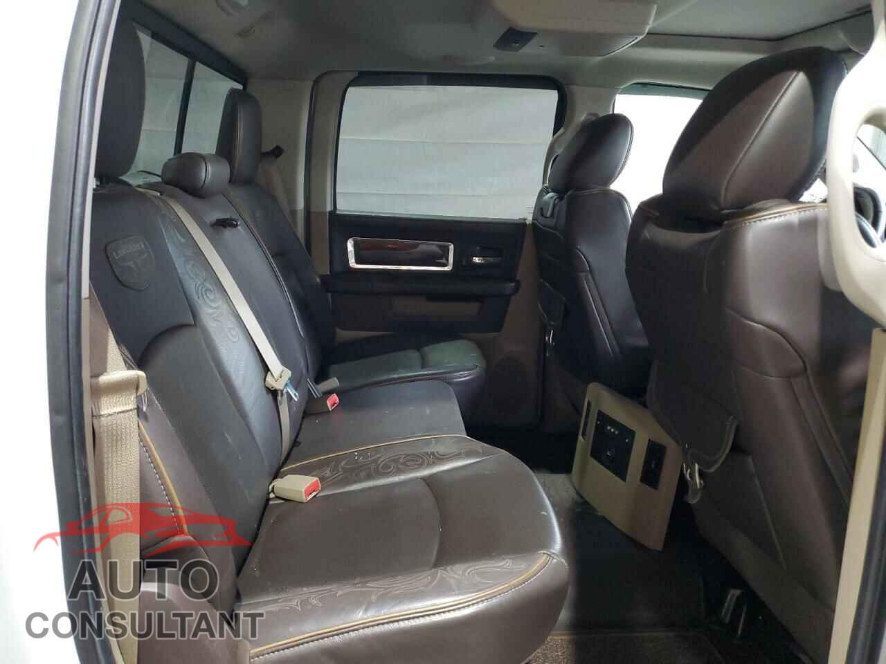 DODGE RAM 1500 2012 - 1C6RD7PT4CS238390