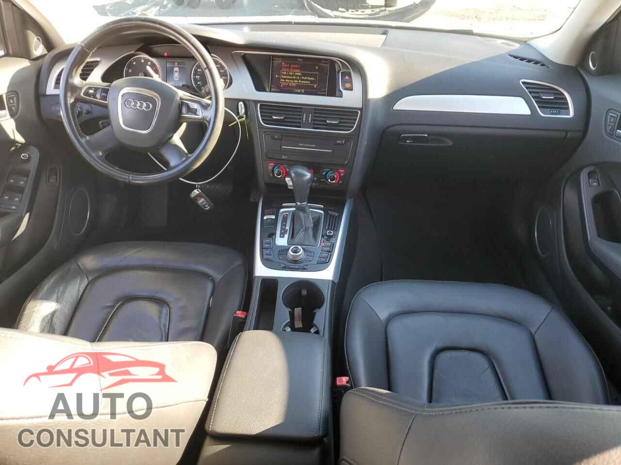 AUDI A4 2011 - WAUEFAFL2BN000600