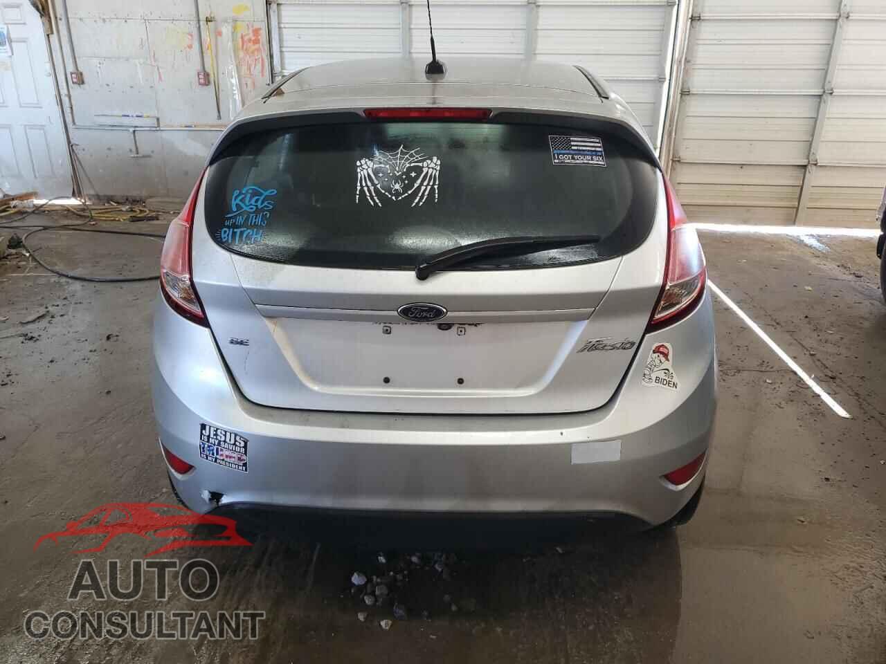 FORD FIESTA 2019 - 3FADP4EJ2KM114089