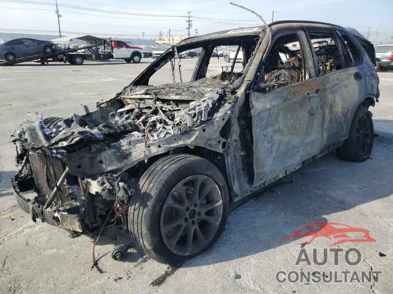 BMW X5 2015 - 5UXKR2C54F0H38539
