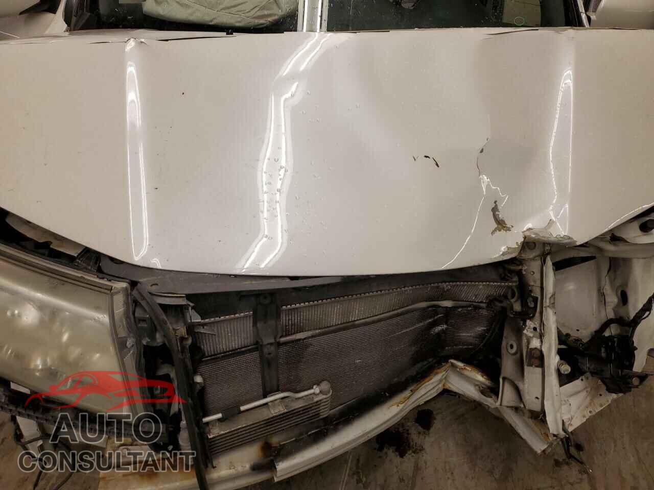 HONDA PILOT 2011 - 5FNYF4H9XBB027156