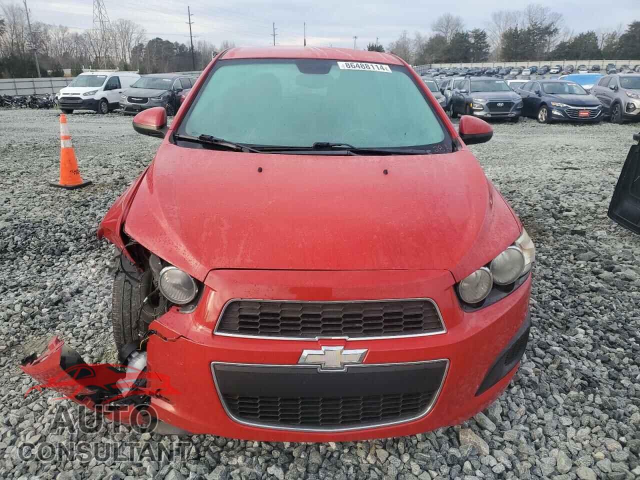CHEVROLET SONIC 2012 - 1G1JB6SH1C4126541