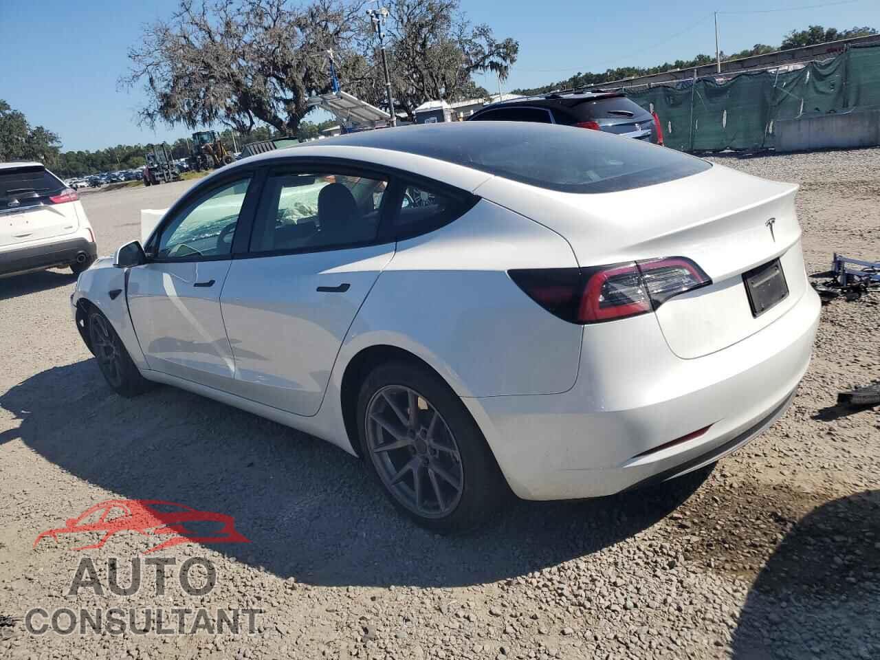 TESLA MODEL 3 2023 - 5YJ3E1EAXPF579645