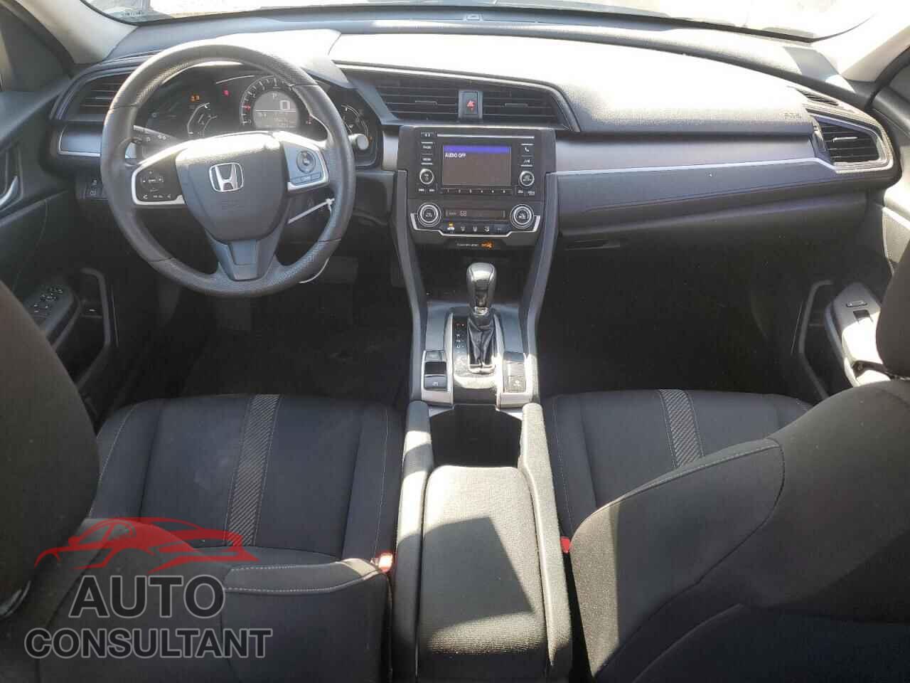 HONDA CIVIC 2017 - 19XFC2F58HE216505