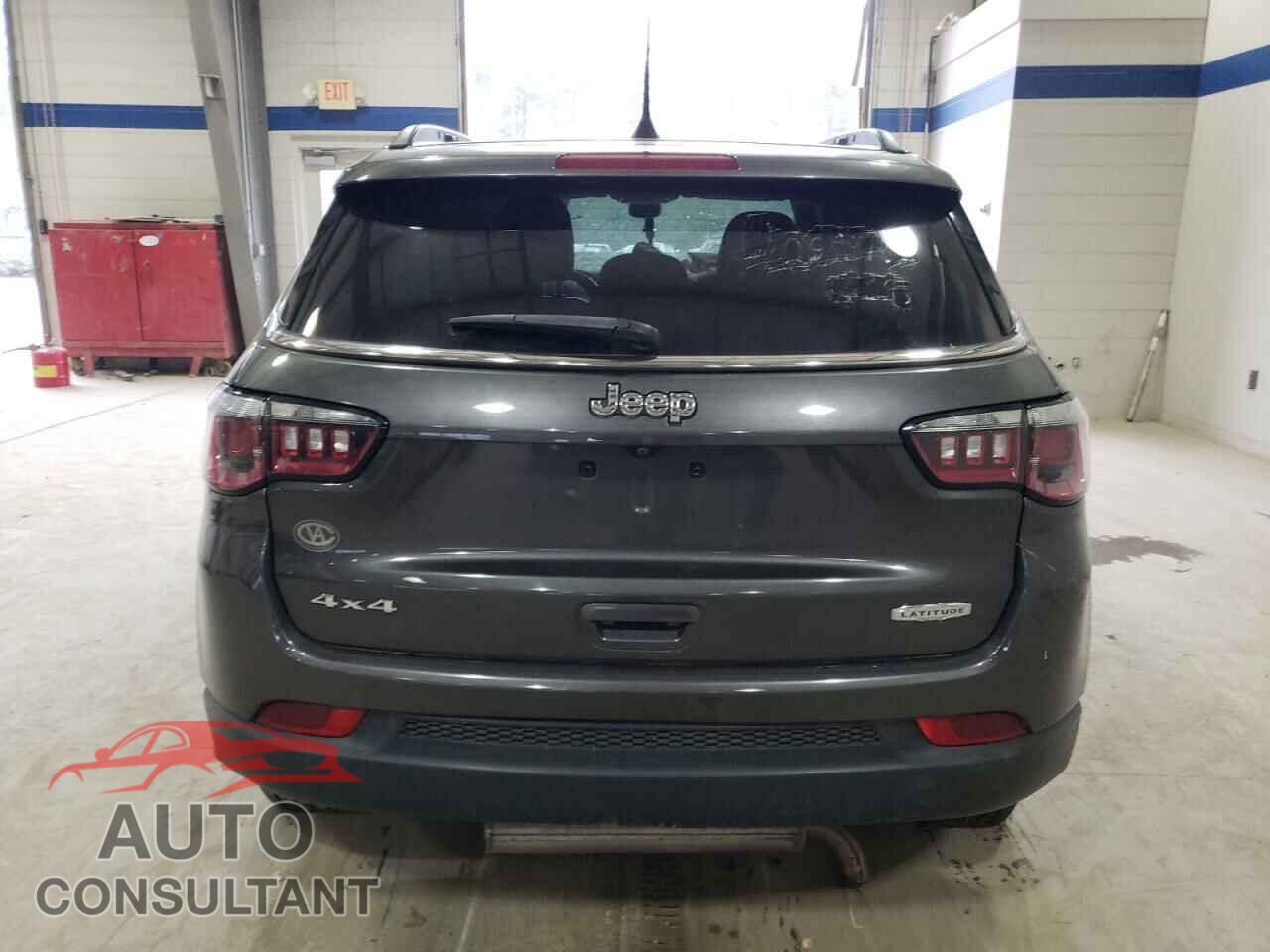 JEEP COMPASS 2018 - 3C4NJDBB5JT343304
