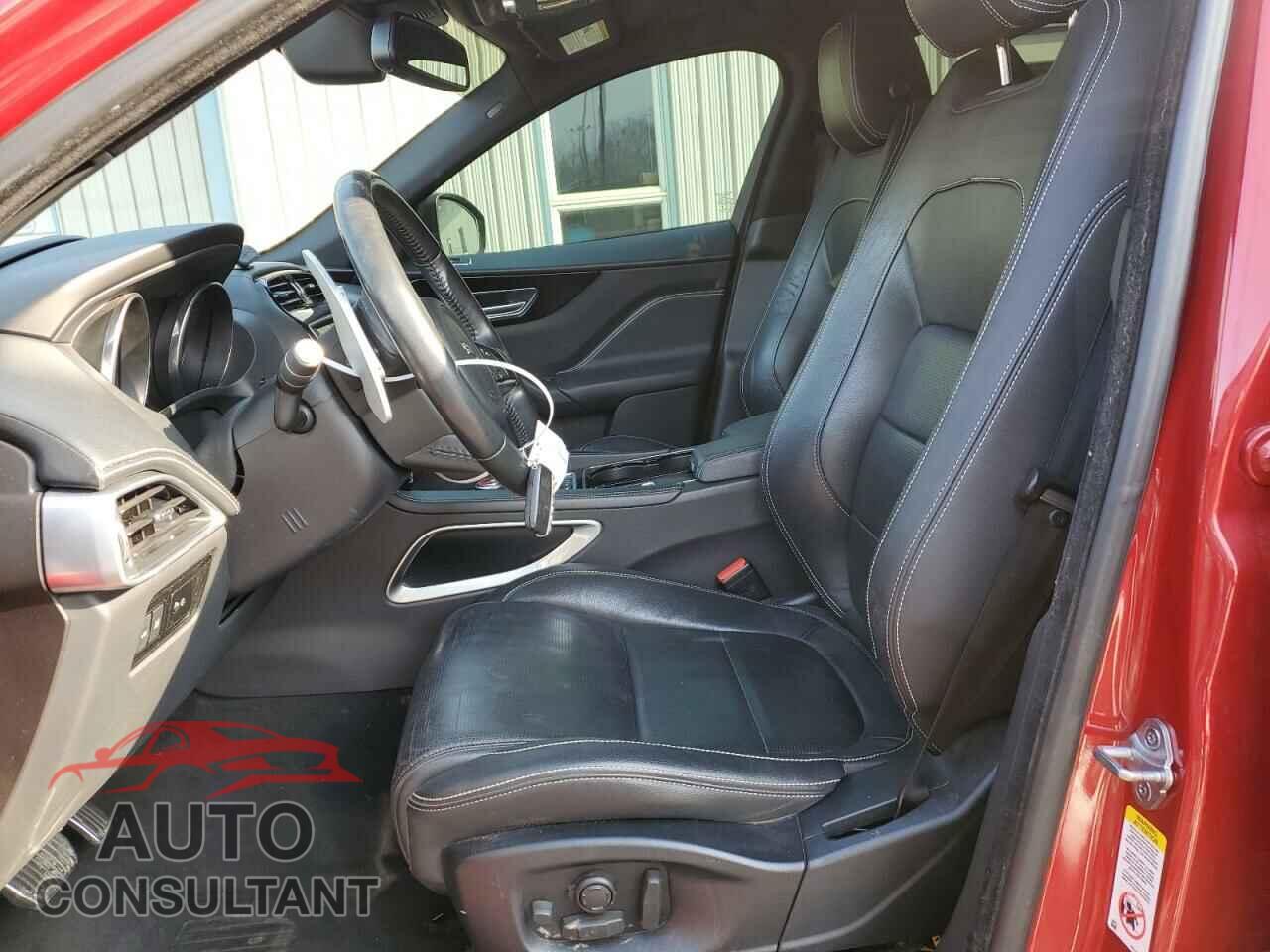 JAGUAR F-PACE 2017 - SADCL2BV5HA093424