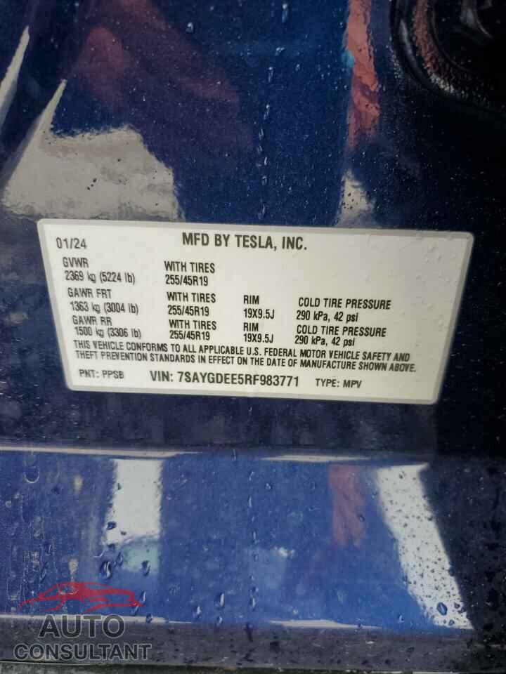TESLA MODEL Y 2024 - 7SAYGDEE5RF983771