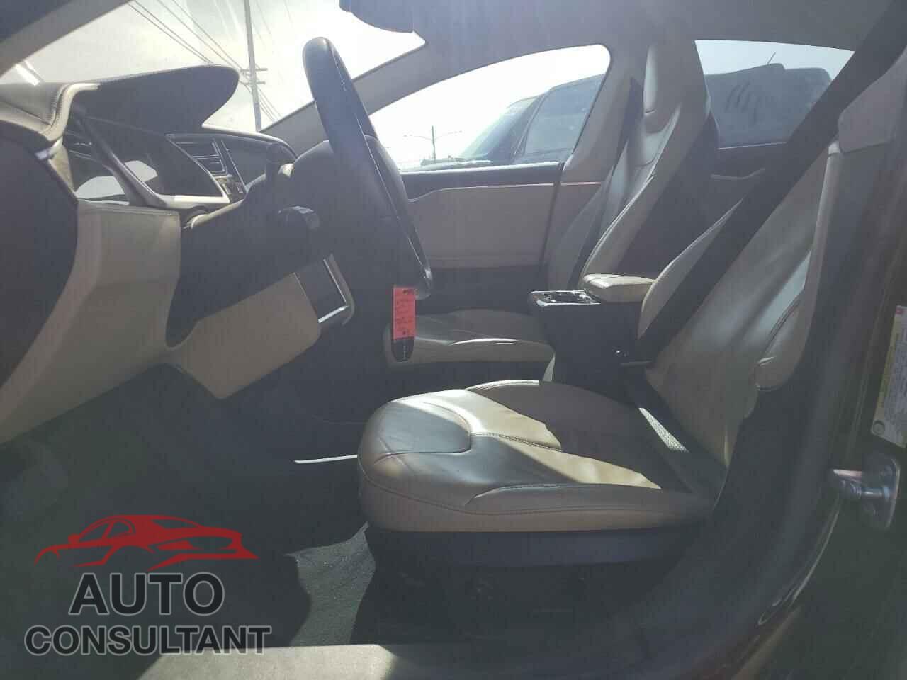 TESLA MODEL S 2013 - 5YJSA1DN9DFP05548